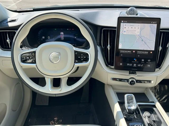 2026 Volvo XC60 Ultra - Photo 18