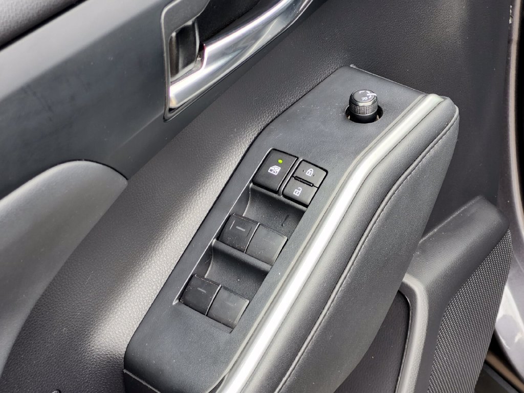 Used 2022 Gray Toyota XLE image 18