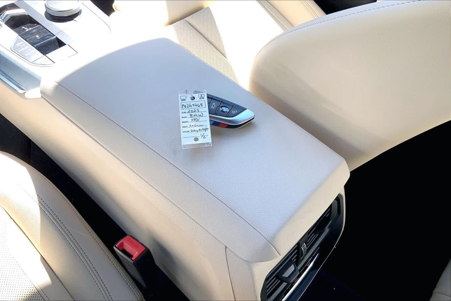 Used 2023 Skyscraper Grey Metallic BMW 330i image 13