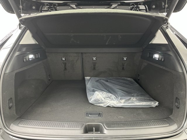 Used 2026 Ebony Twilight Metallic Buick Avenir image 31
