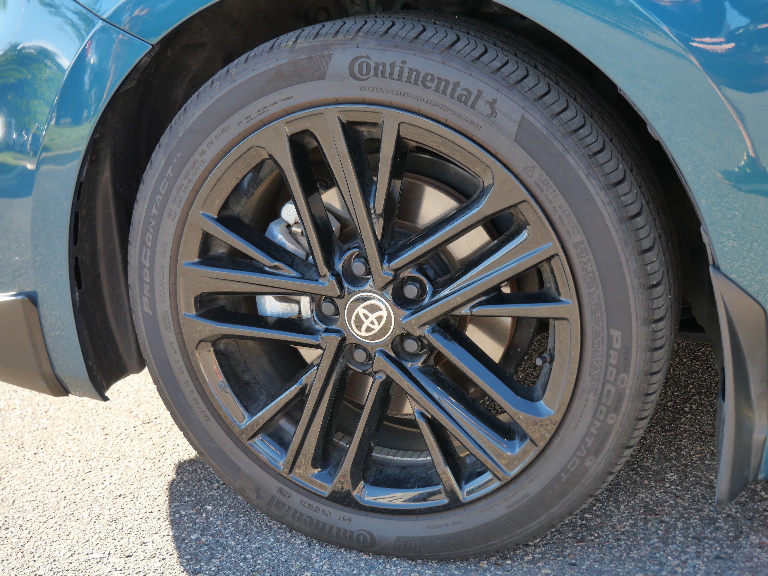 Certified Used 2026 Ocean Gem Toyota SE image 16