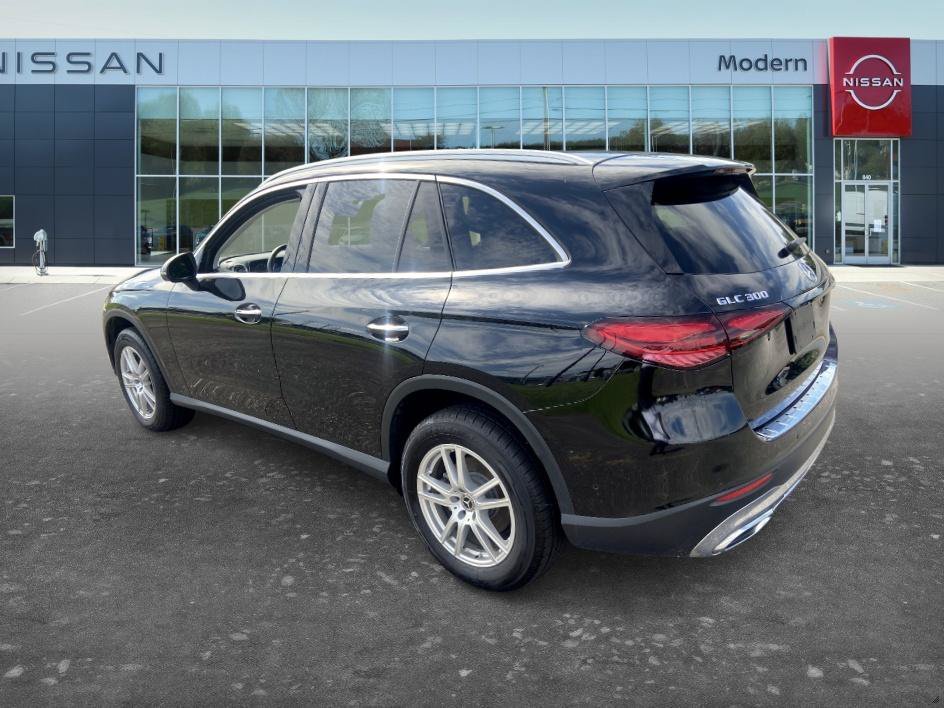 Used 2023 Black Mercedes-Benz GLC 300 image 7