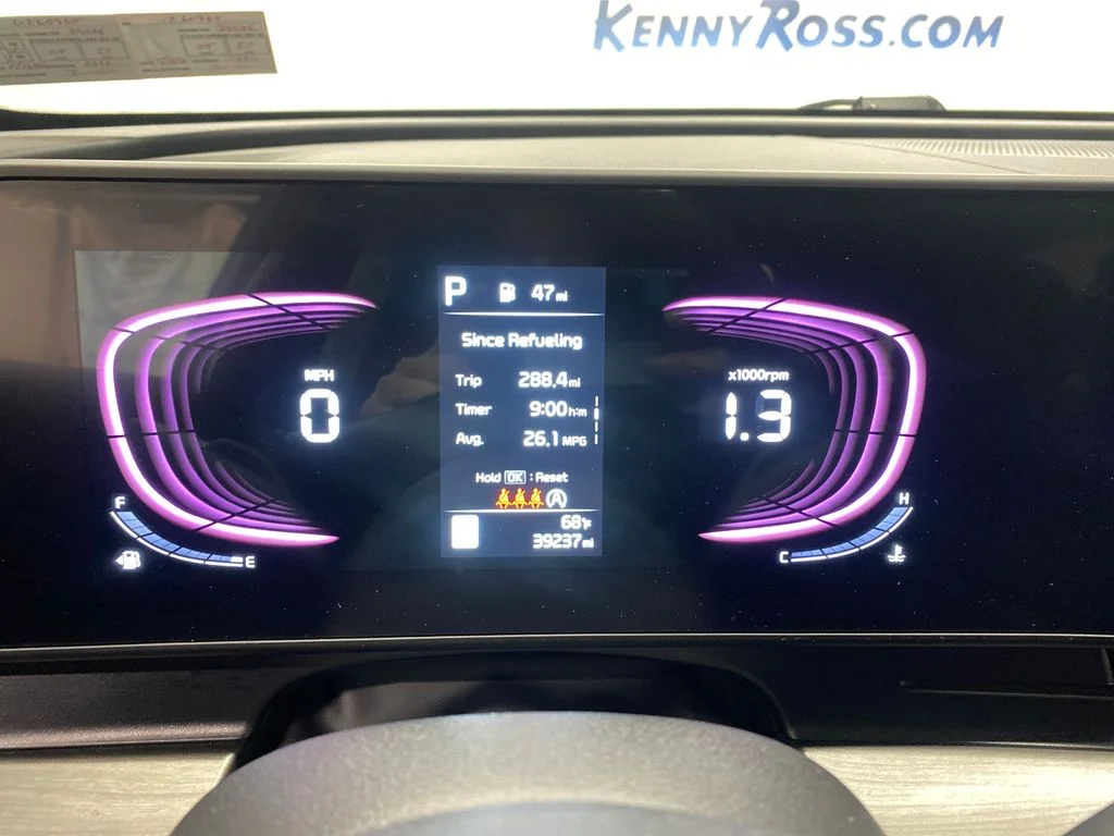 Used 2025 Blue Kia X-Line image 18