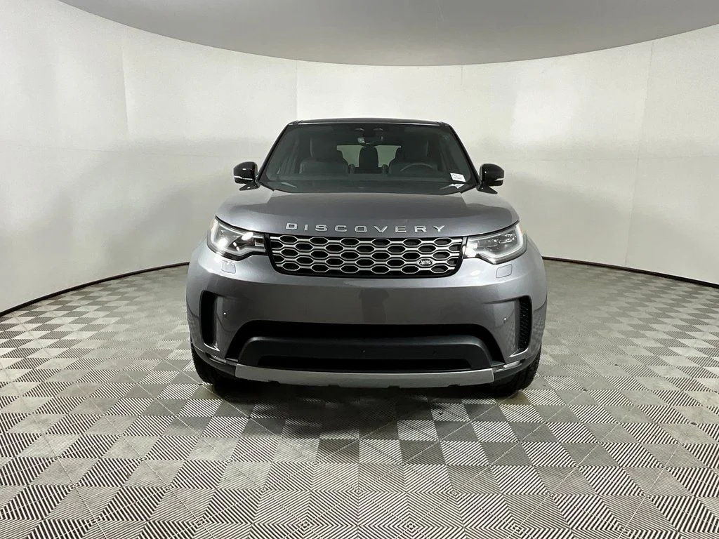 New 2026 Eiger Grey Land Rover S image 8