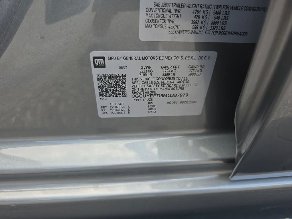 Used 2021 Gray Chevrolet RST image 30