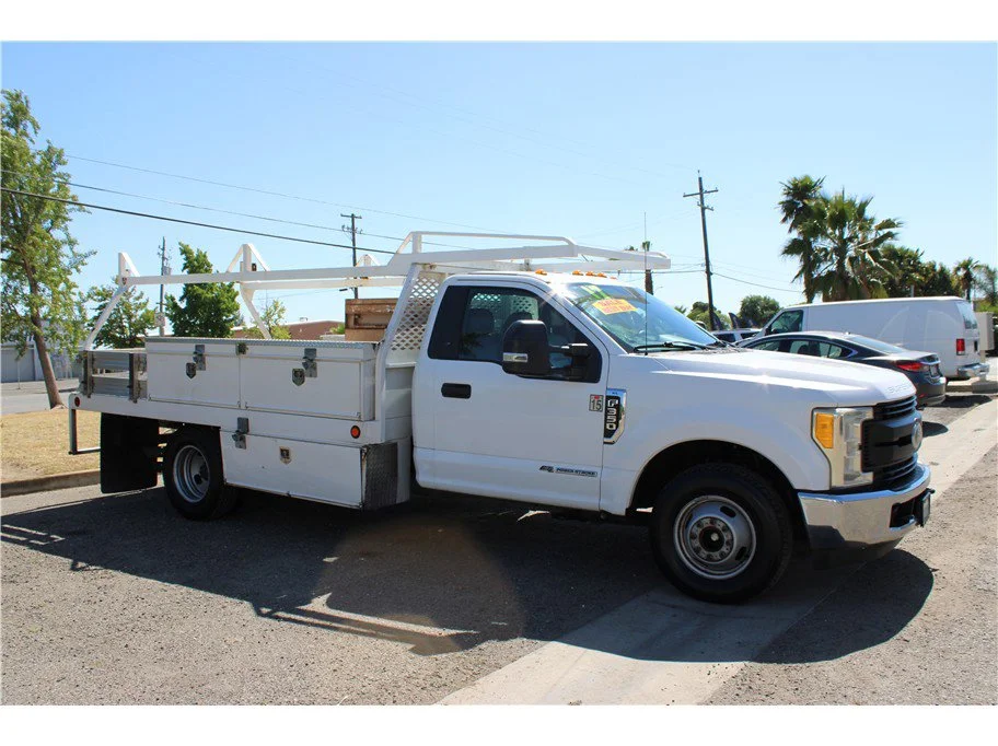 2017 Ford F-350 XL Regular Cab 145-In DRW's photo