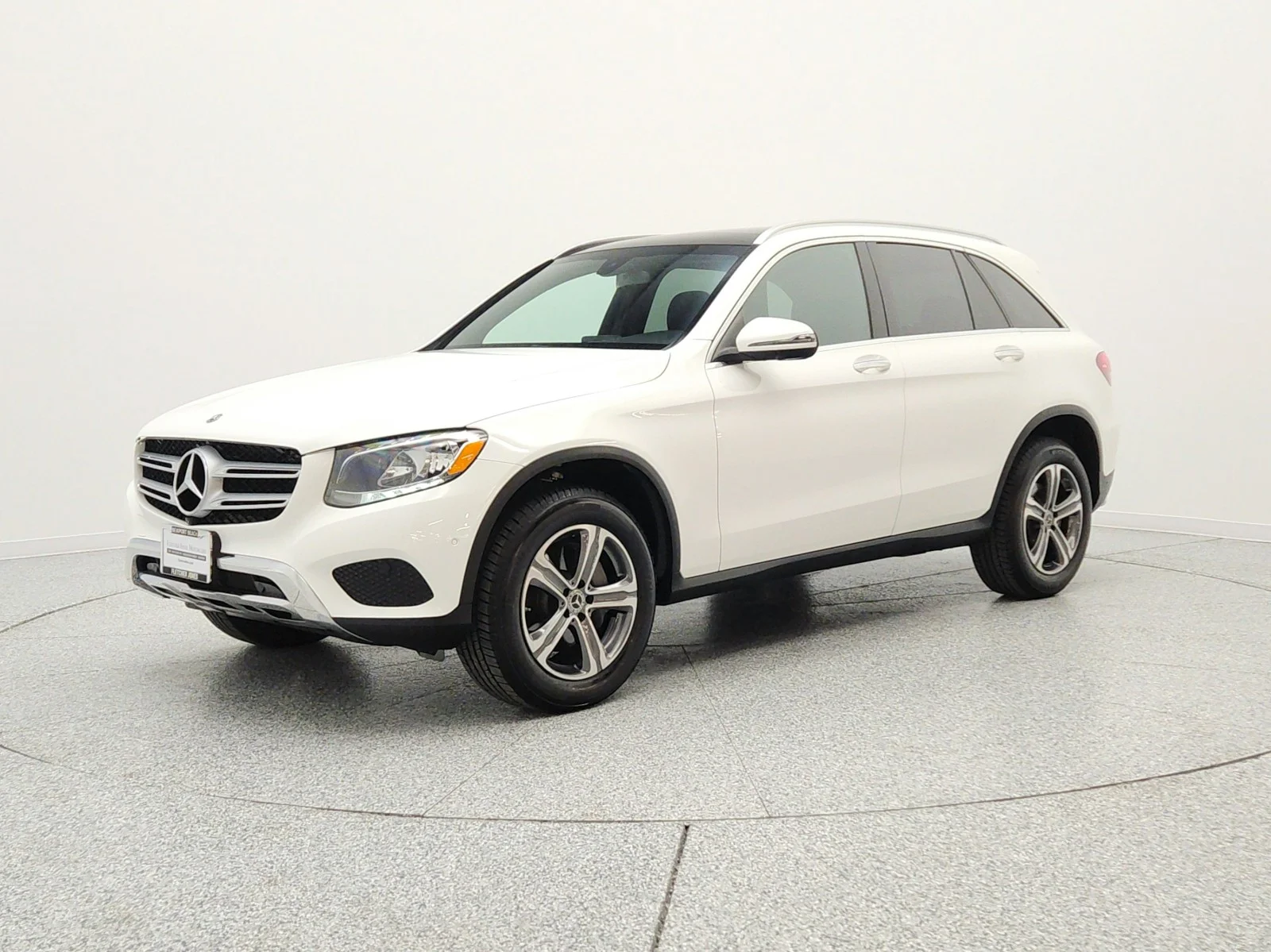 Used 2019 Polar White Mercedes-Benz GLC 300 SUV image 1