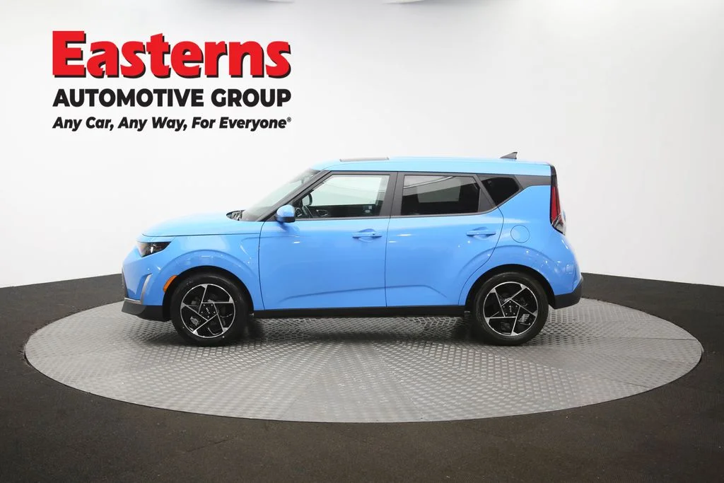 Used 2023 Blue Kia EX image 63