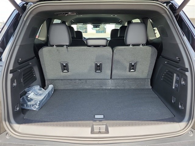 2026 Buick Enclave Preferred photo 3