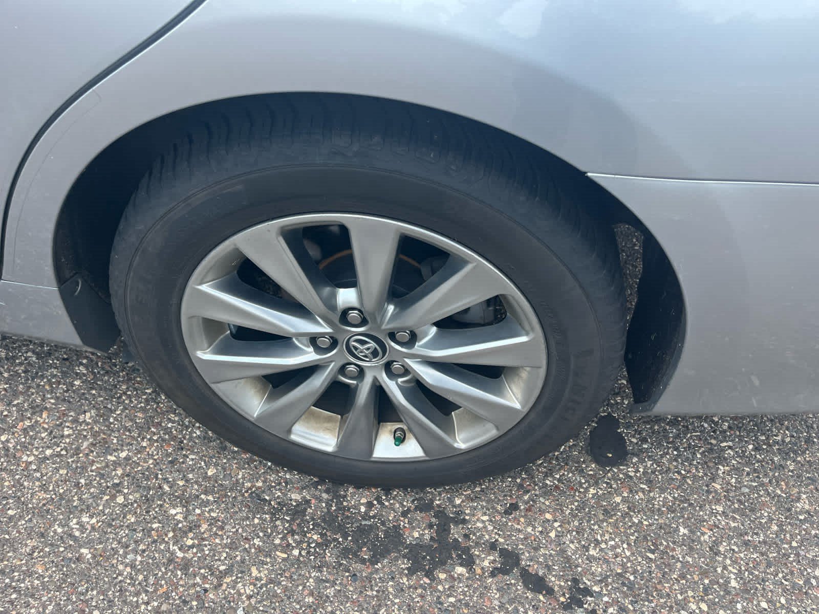 Used 2015 Celestial Silver Metallic Toyota XLE image 8