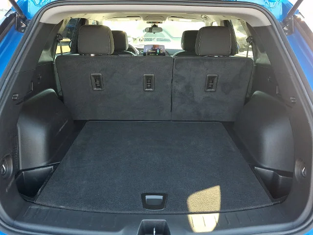 Used 2024 Blue Chevrolet LT image 28