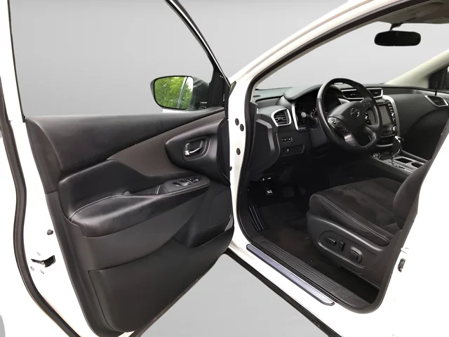 Used 2019 White Nissan SV image 11