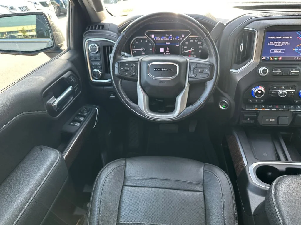 Used 2022 Gray GMC Denali image 28