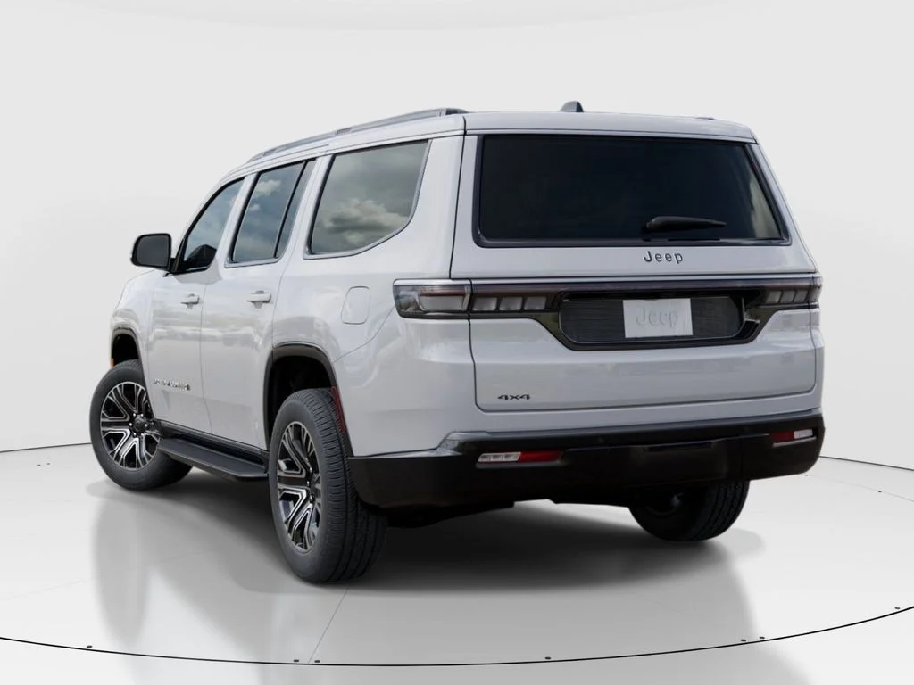 New 2026 Bright White Clear-Coat Exterior Paint Jeep  image 3