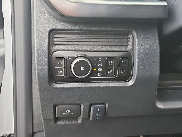 New 2026 Avalanche Ford F-250® Lariat® image 101