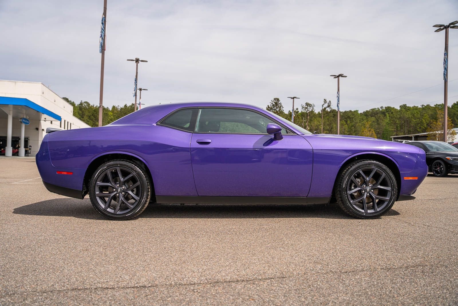 2023 Dodge Challenger SXT - Photo 14