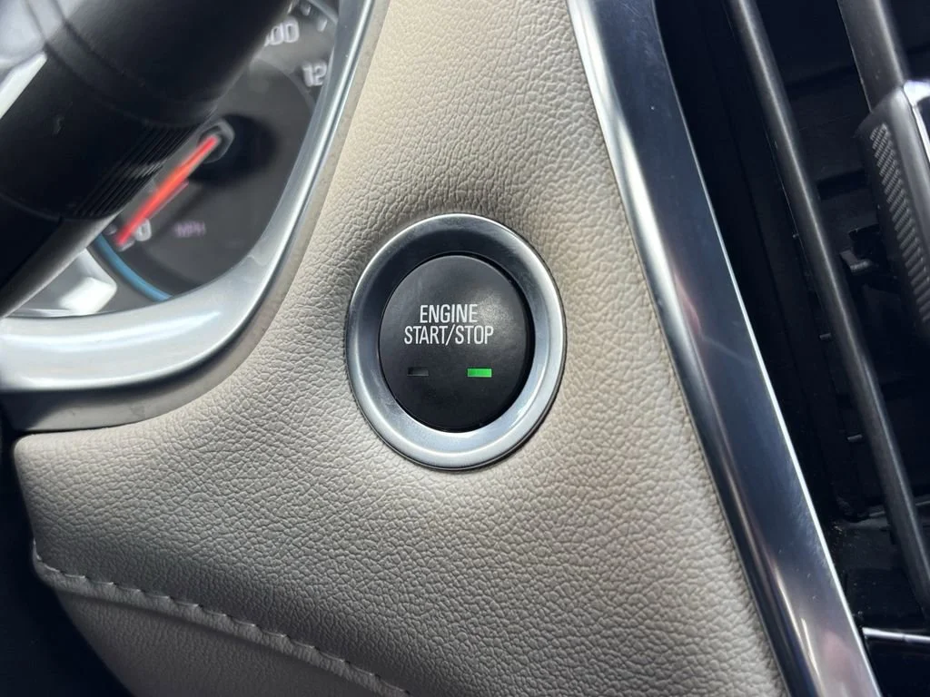 Used 2022 Northsky Blue Metallic Chevrolet LT Leather image 27