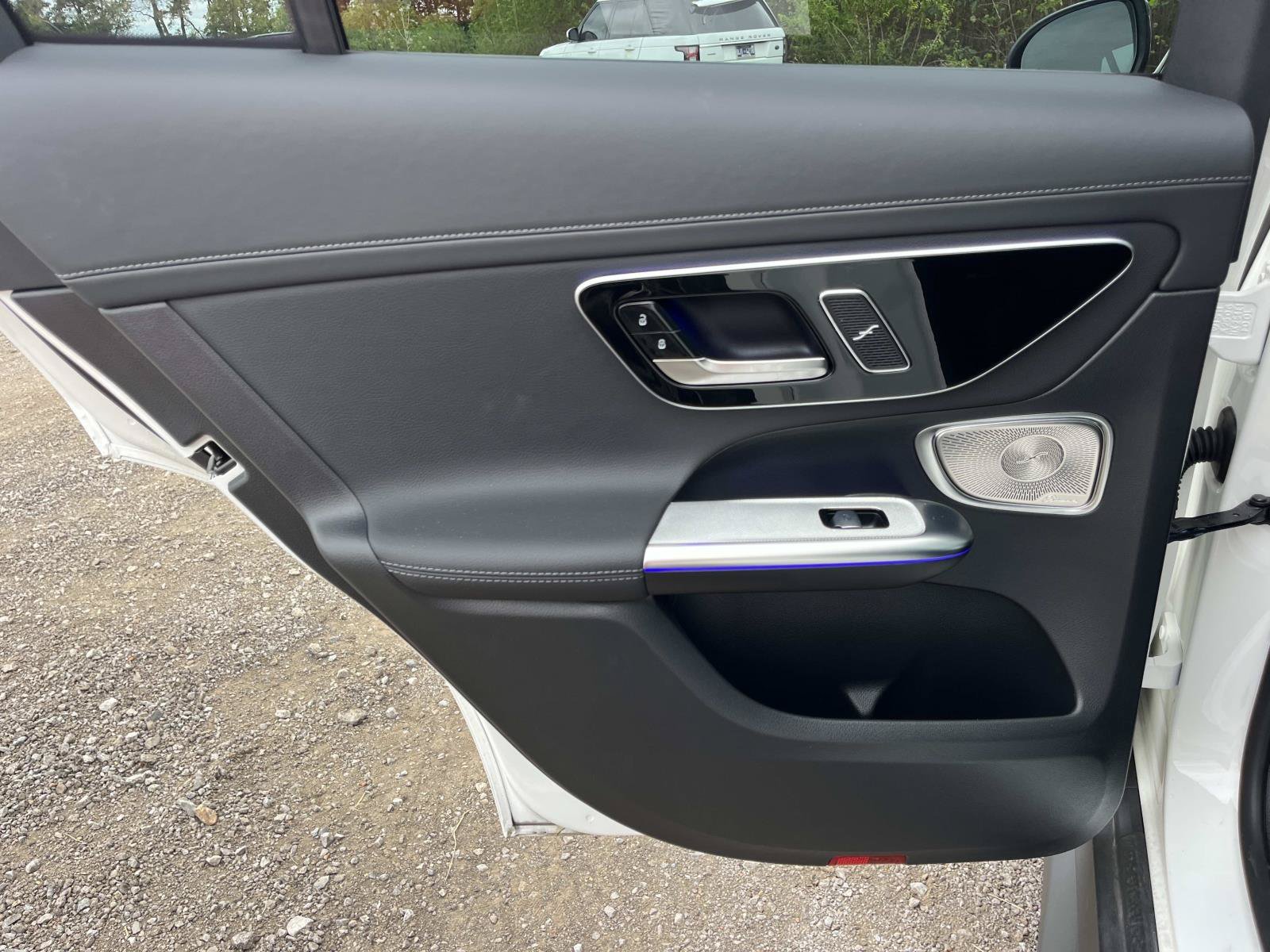 Used 2026 Polar White Mercedes-Benz GLC 300 image 19