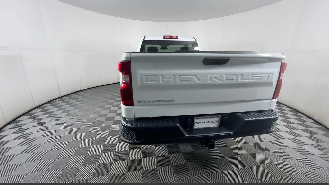 New 2026 Summit White Chevrolet WT image 14
