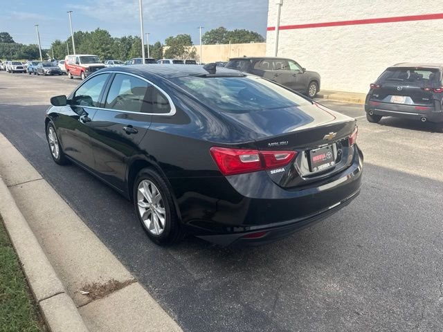 Used 2025 Black Chevrolet LT image 5
