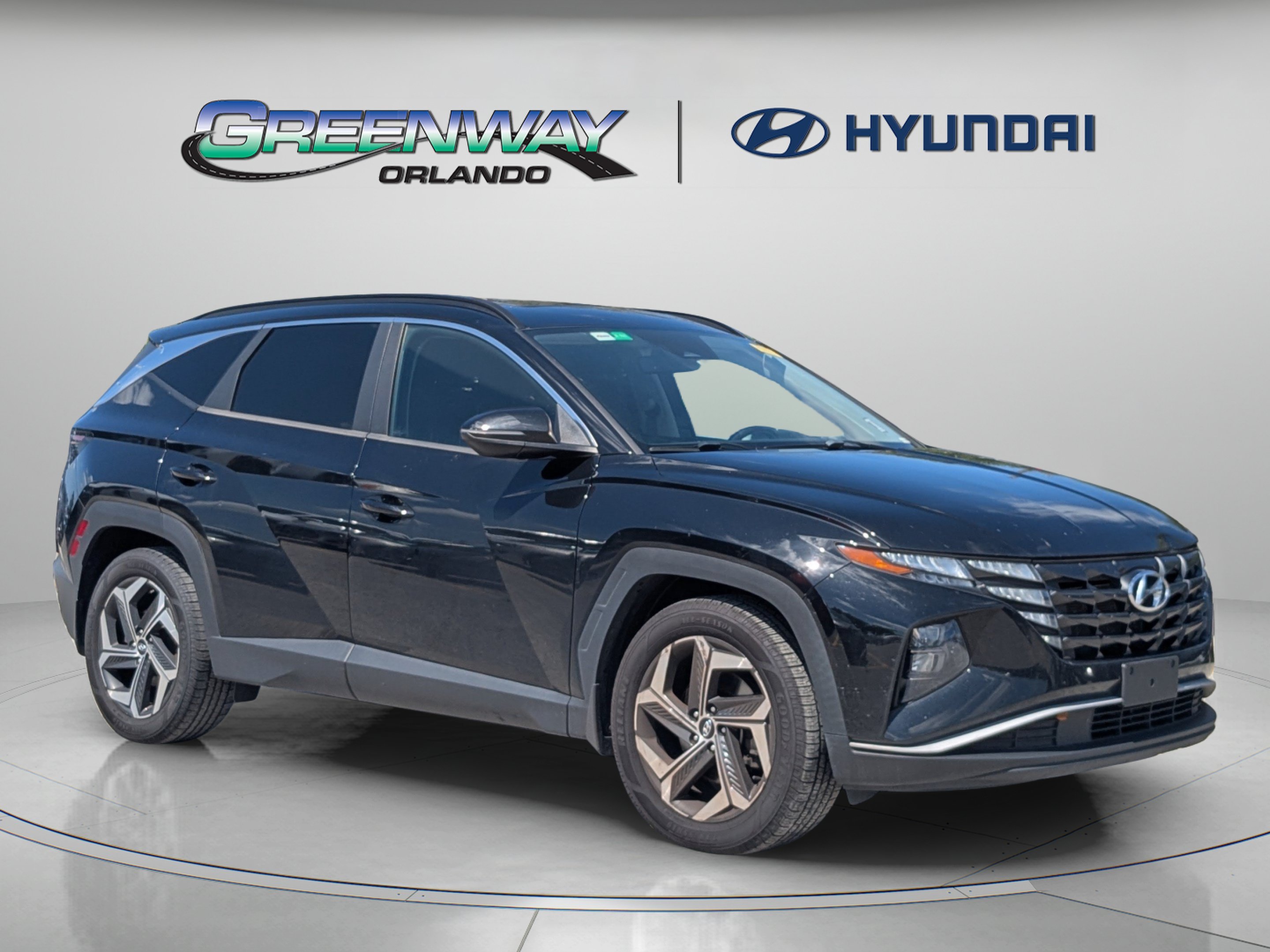 Used 2022 Phantom Black Hyundai SEL image 1