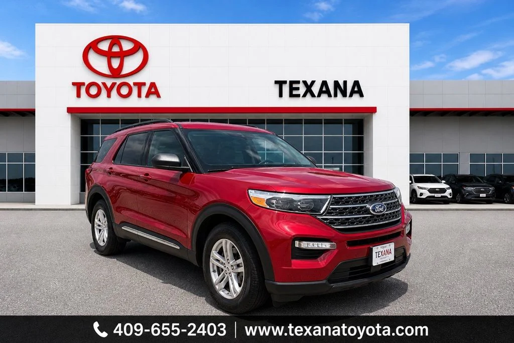 2020 Ford Explorer XLT RWD's photo