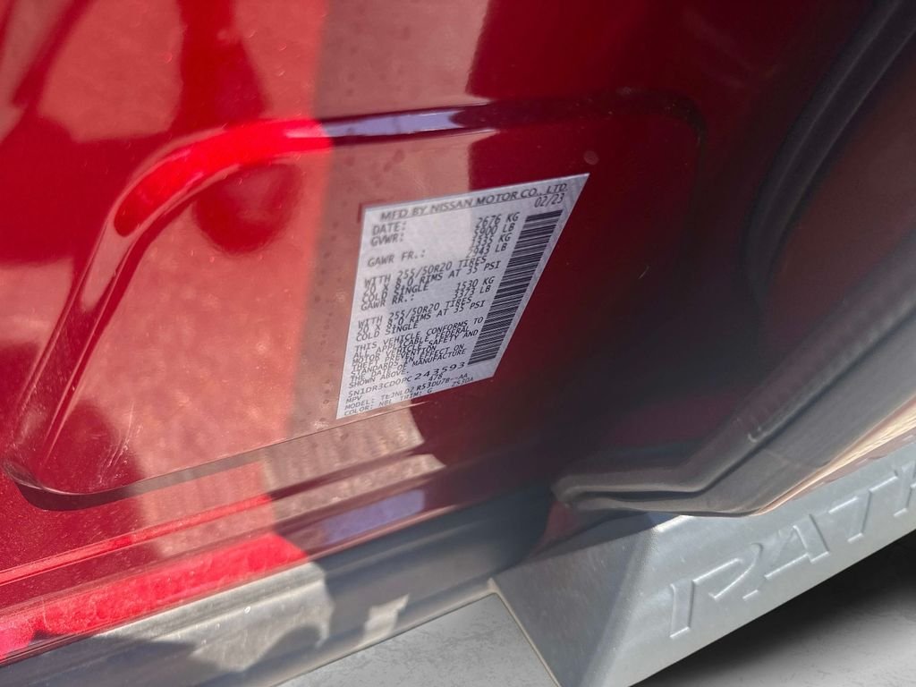 Used 2023 Red Nissan SL image 21
