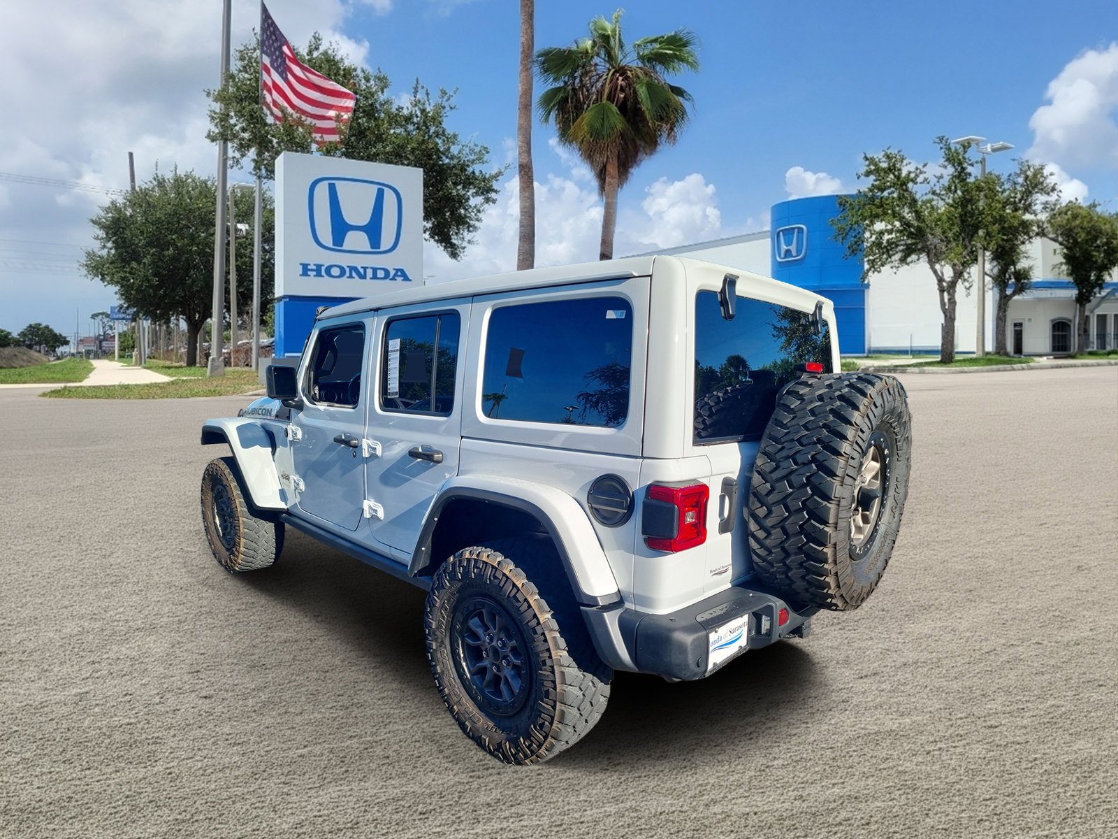 Used 2022 Bright White Clearcoat Jeep Unlimited Rubicon 392 image 5