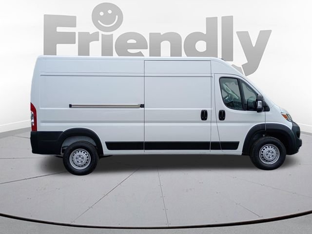 New 2026 Bright White Clear-Coat Exterior Paint RAM High Roof image 4