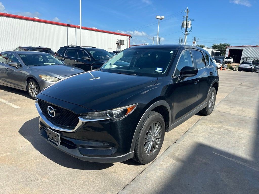 2017 Mazda CX-5 Touring auto's photo
