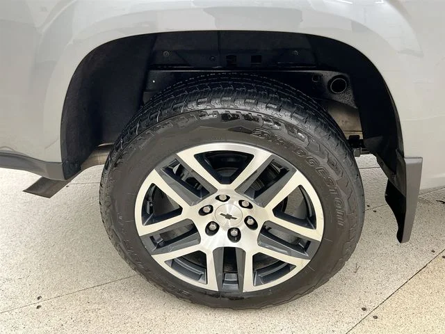 Certified Used 2024 Gray Chevrolet Z71 image 40