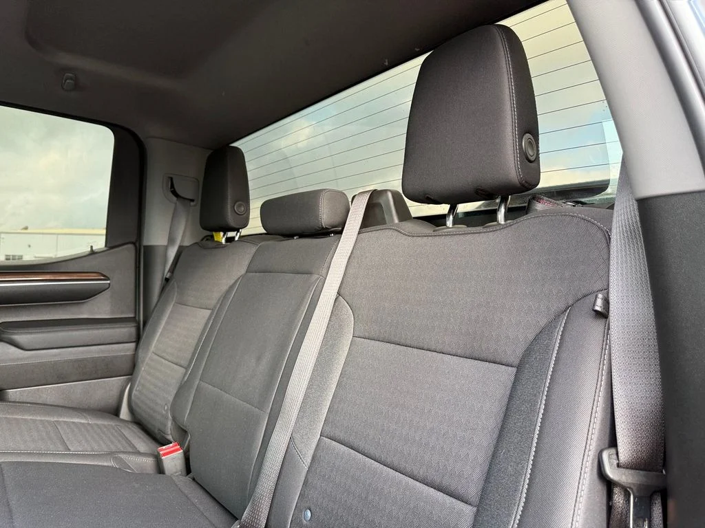 Used 2023 Black Chevrolet RST image 21