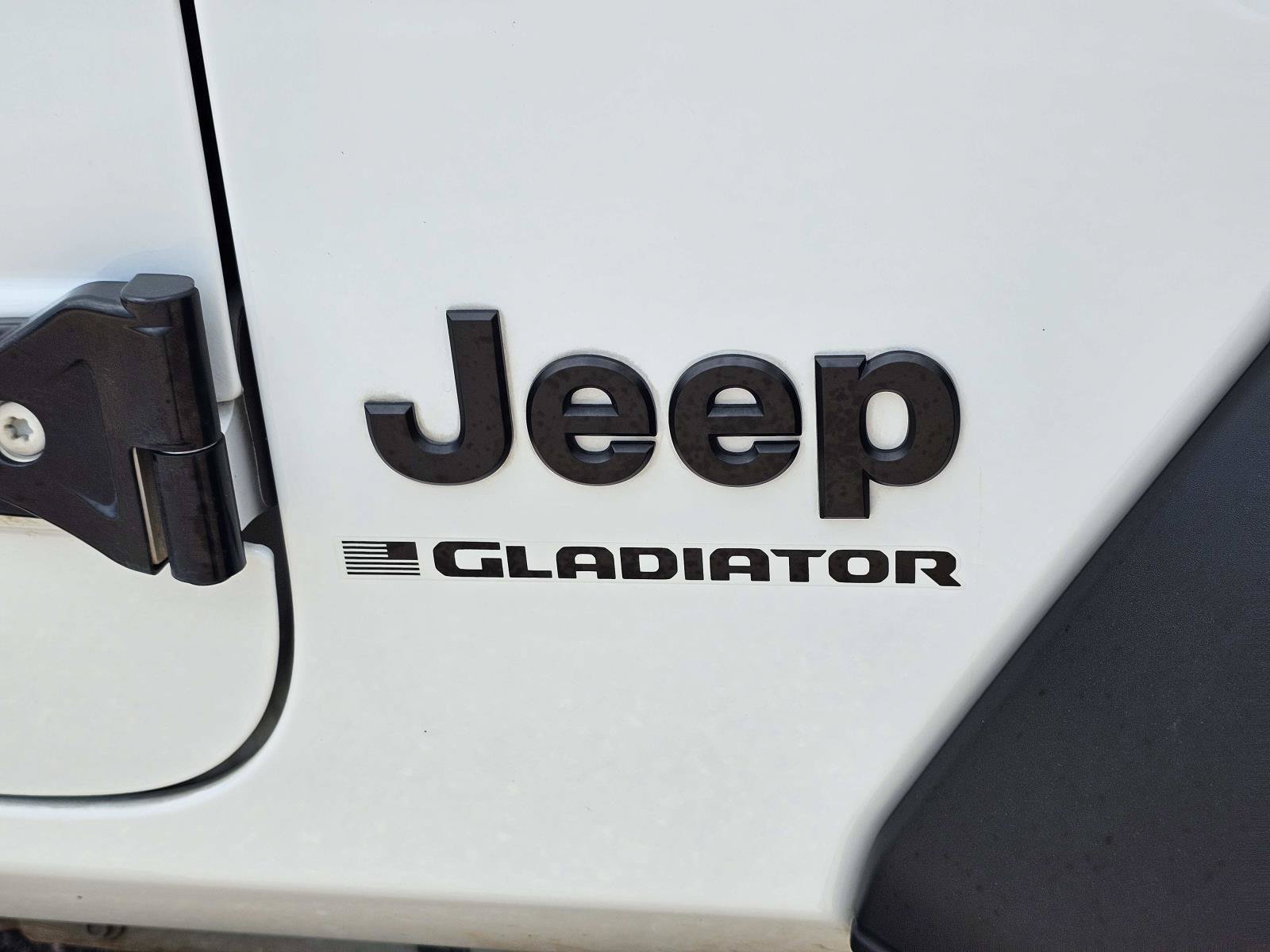 2023 Jeep Gladiator Sport S - Photo 9