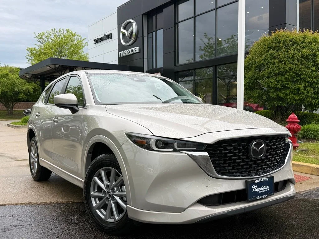 2025 Mazda CX-5 S Preferred package Auto AWD's photo