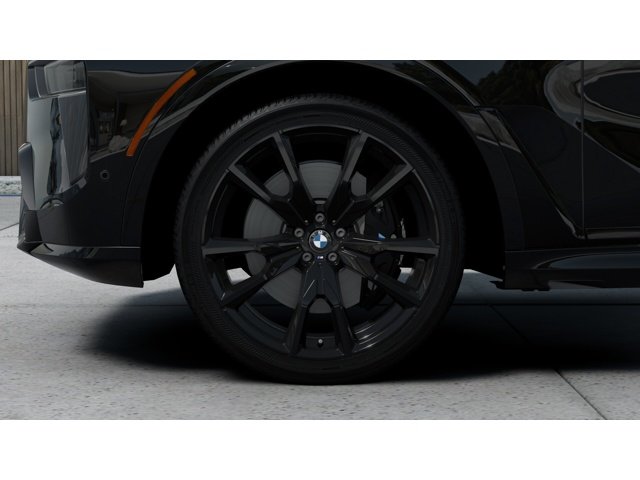 New 2027 Black Sapphire Metallic BMW X7 M60i image 7