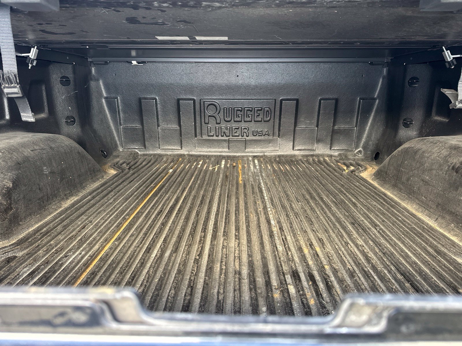 Used 2019 Onyx Black GMC SLT image 15