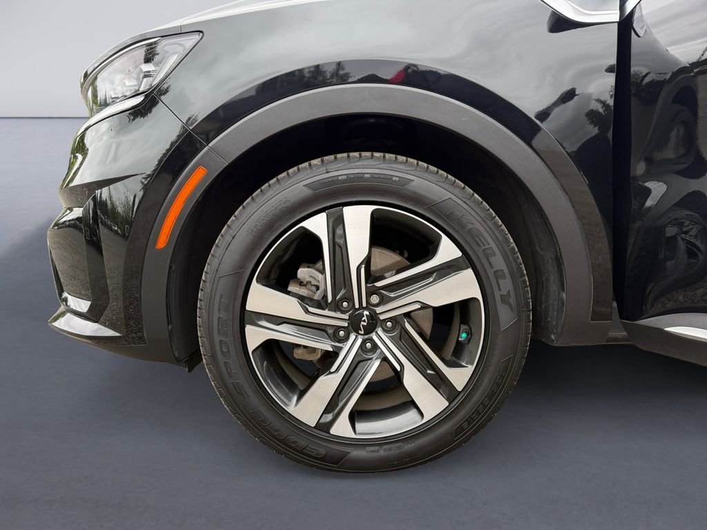 Used 2023 Black Kia SX Prestige image 9