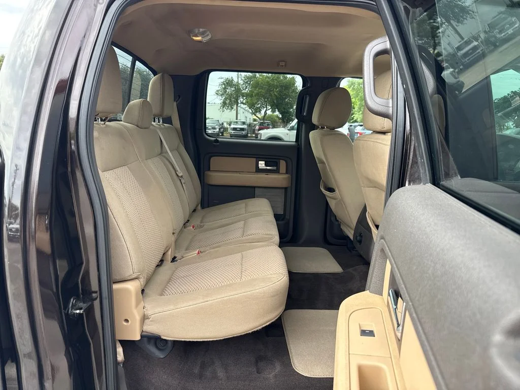 Used 2014 Brown Ford XLT image 26