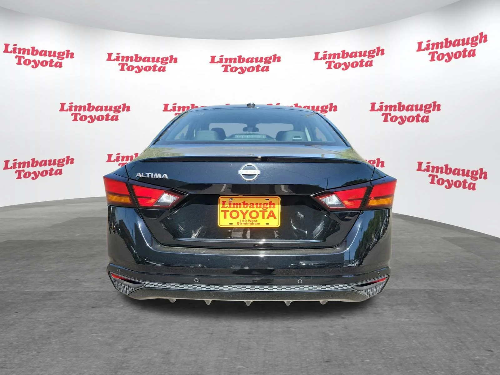2025 Nissan Altima SV - Photo 24