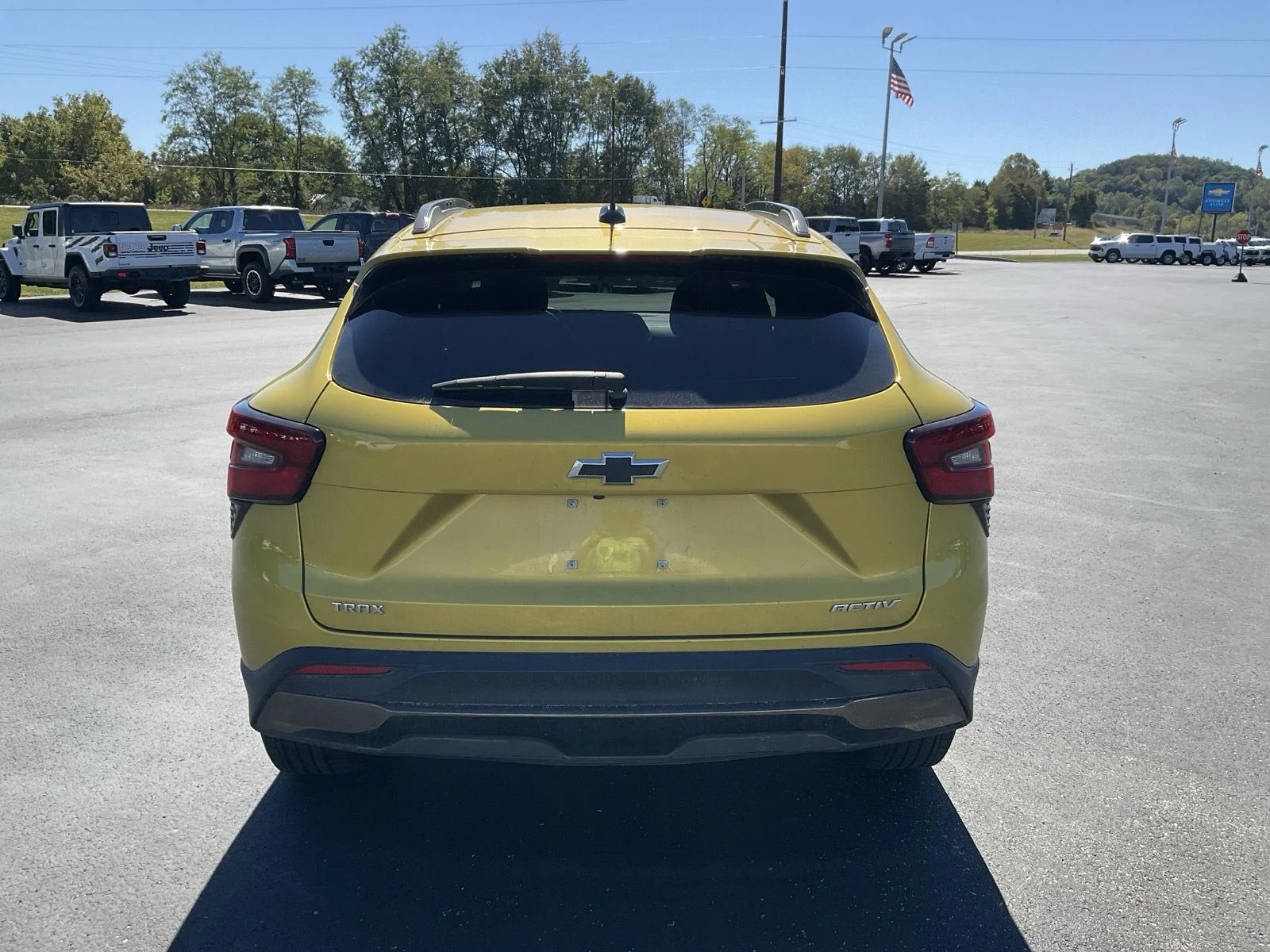 Used 2024 Nitro Yellow Metallic Chevrolet ACTIV image 7