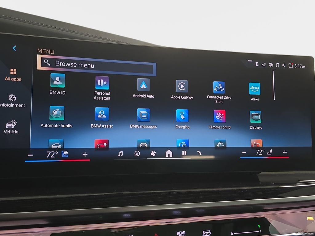 2026 BMW 7 Series 750e - Photo 16