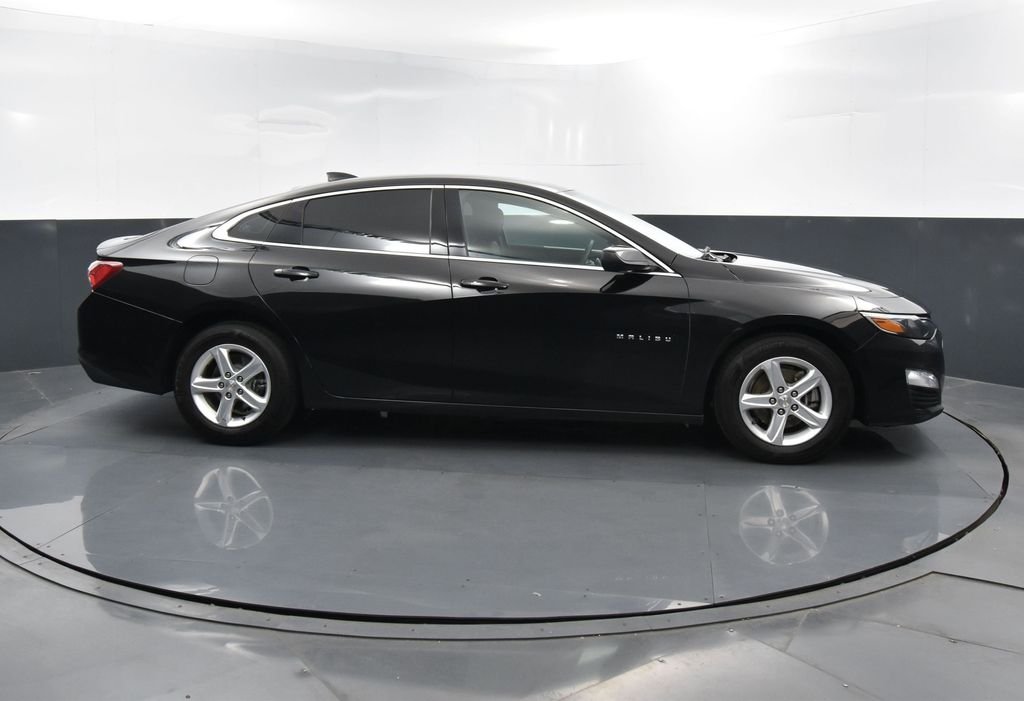 2022 Chevrolet Malibu 1LT - Photo 38