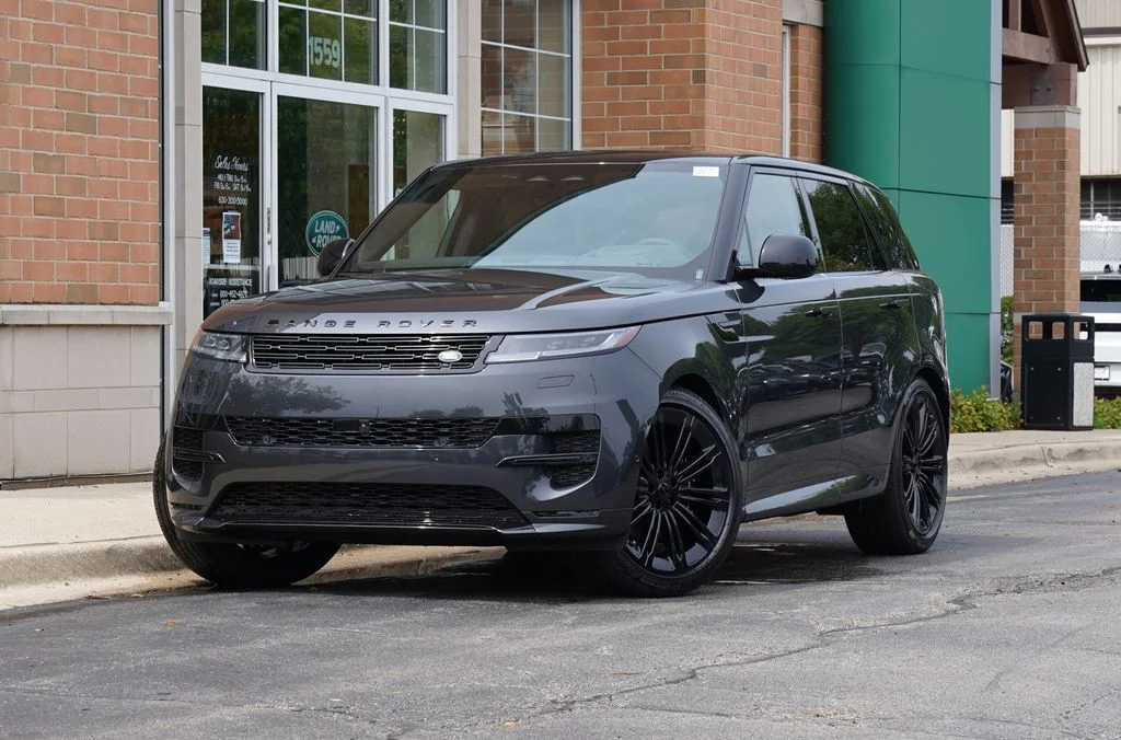 New 2026 Carpathian Grey Land Rover Dynamic SE image 1