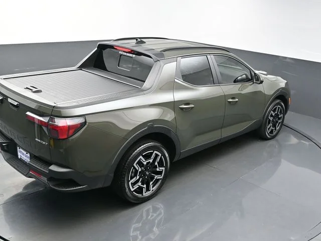 Used 2025 Green Hyundai Limited image 44