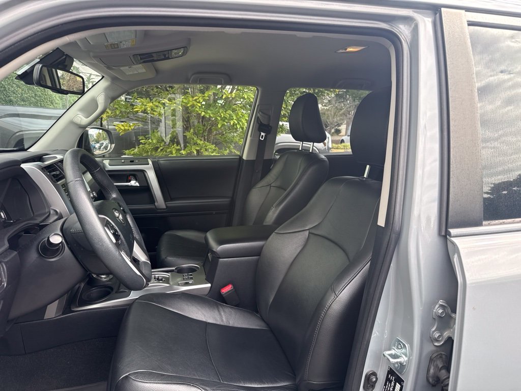 Used 2021  Toyota Trail image 8