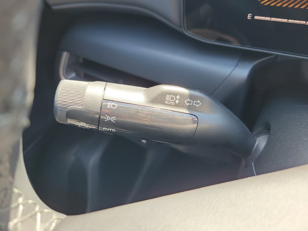 New 2026 Deep Sea Blue Kia EX image 27