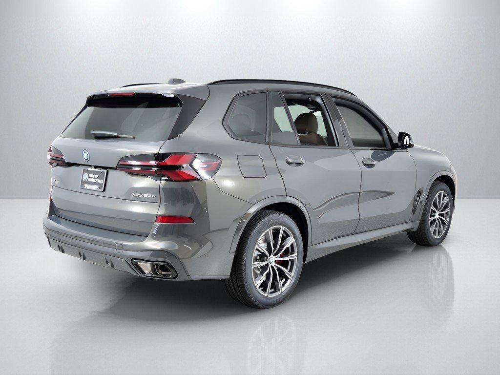 Certified Used 2026 Dravit Grey Metallic BMW xDrive50e image 11