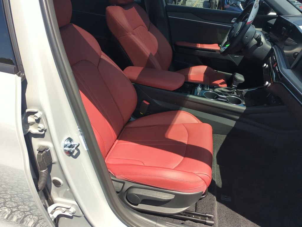 New 2026 Wolf Gray Kia GT-Line image 37