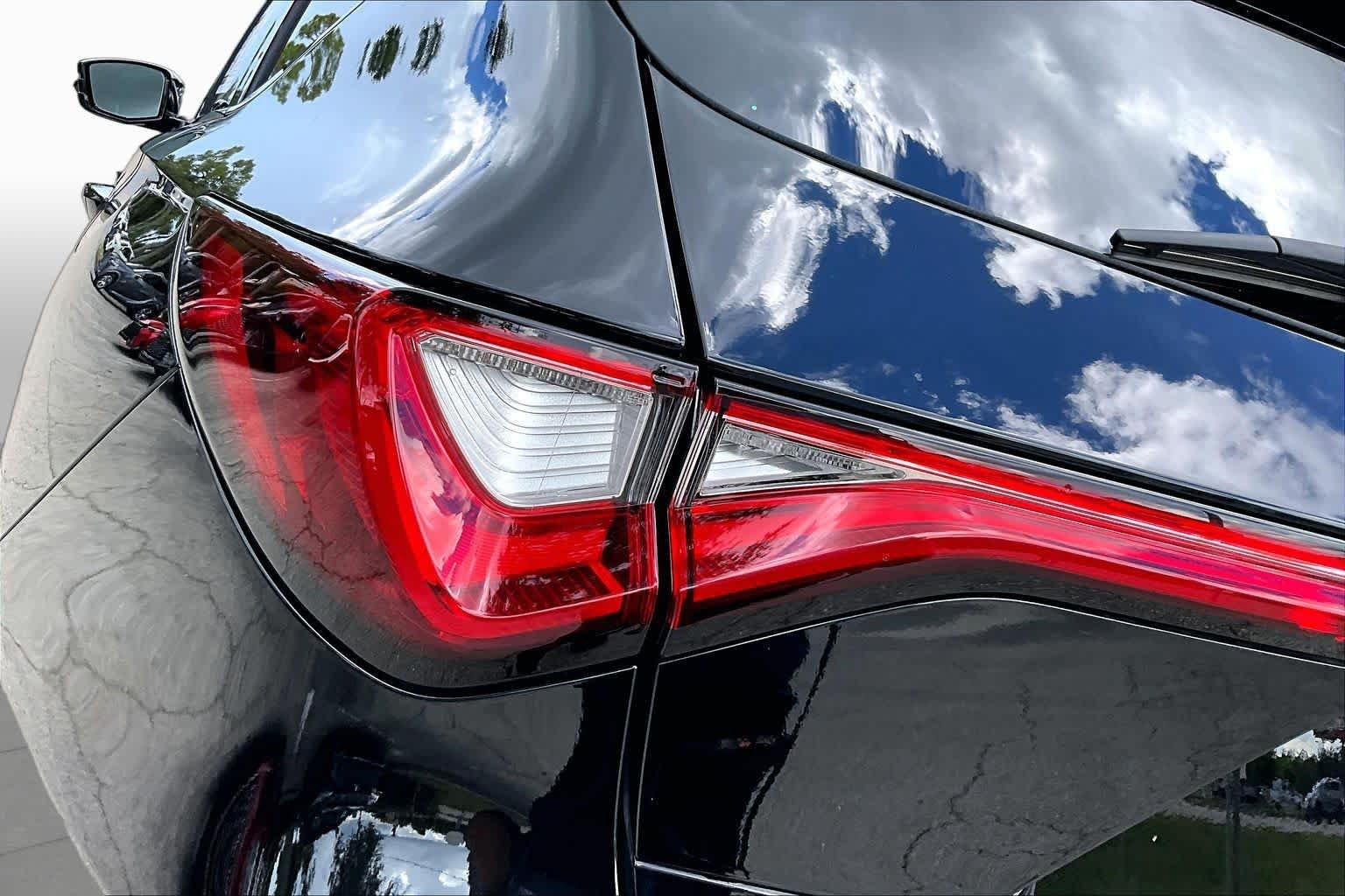 Used 2023 Majestic Black Pearl Acura w/Technology Package image 29