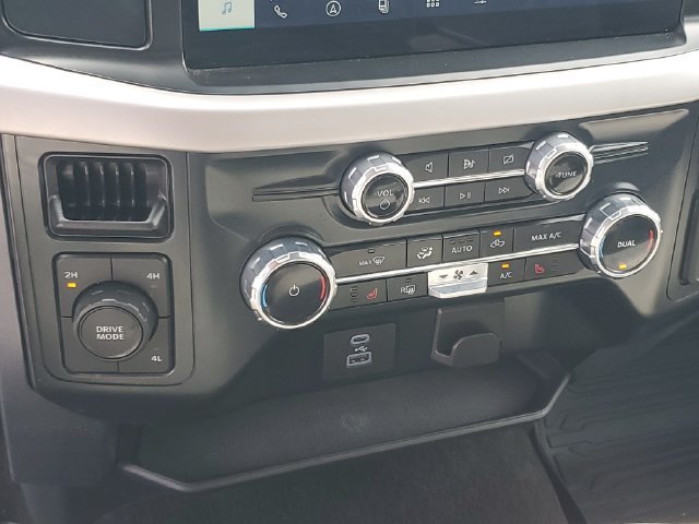 2023 Ford F-150 XLT - Photo 25